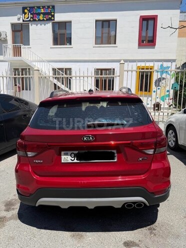 Kia Rio X-Line-2