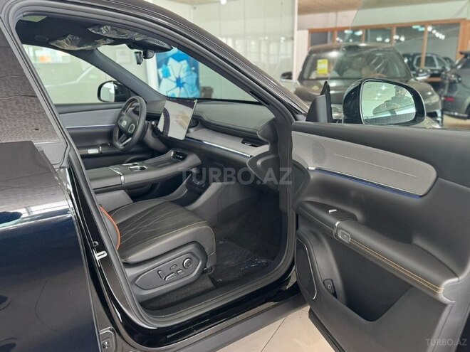 Changan Qiyuan Q07-8