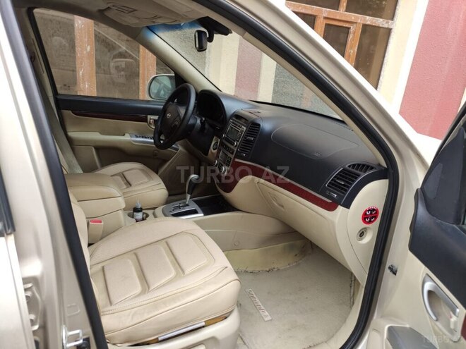 Hyundai Santa Fe-2