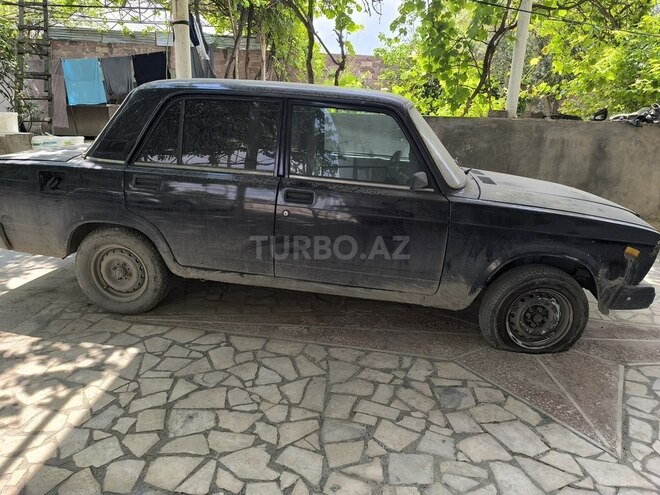 LADA (VAZ) 2107-4