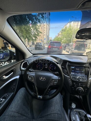 Hyundai Santa Fe-4