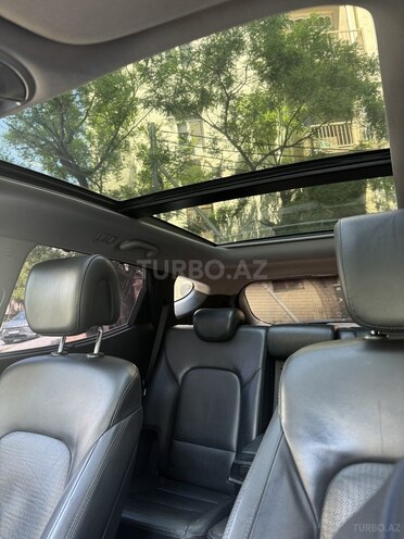 Hyundai Santa Fe-9