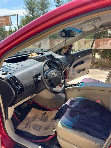 Toyota Prius-6