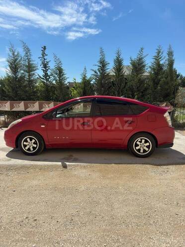 Toyota Prius-3