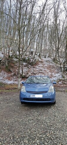 Toyota Prius-13