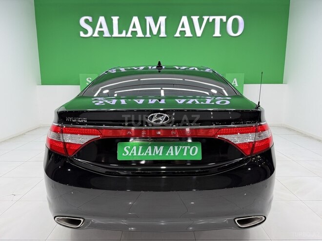 Hyundai Azera-5