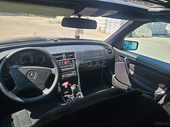 Mercedes C 280-10