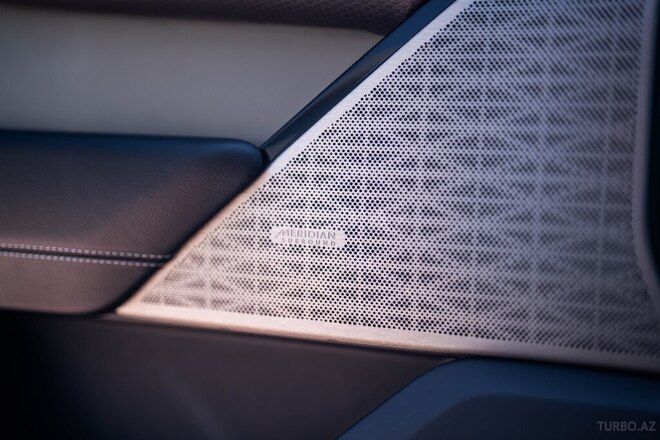 Land Rover RR Velar-18