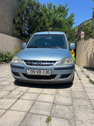 Opel Combo-1
