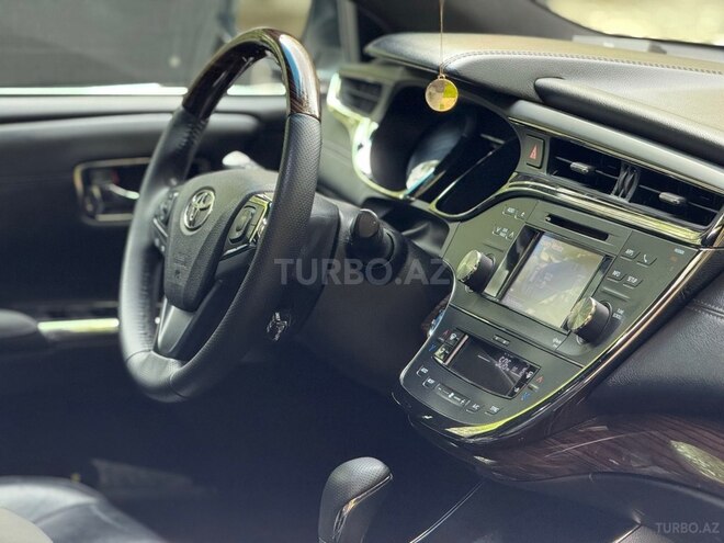 Toyota Avalon-12