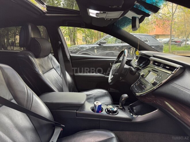 Toyota Avalon-13