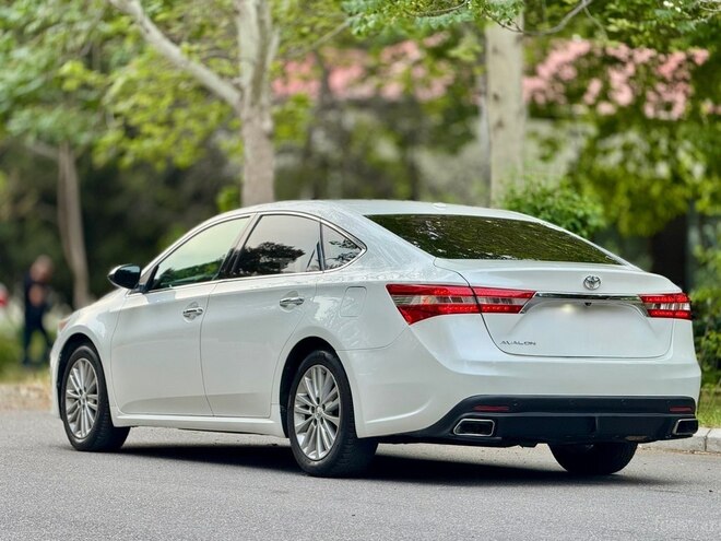 Toyota Avalon-6
