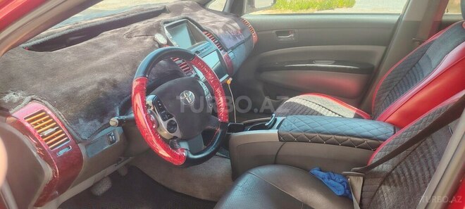 Toyota Prius-4
