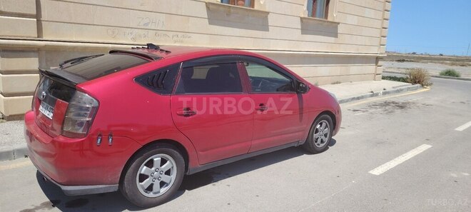 Toyota Prius-3