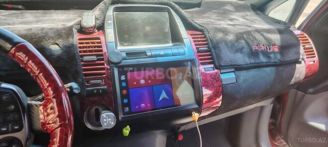 Toyota Prius-7