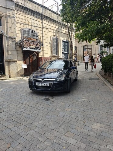 Opel Astra-11