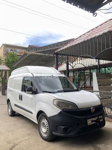 Fiat Doblo-1
