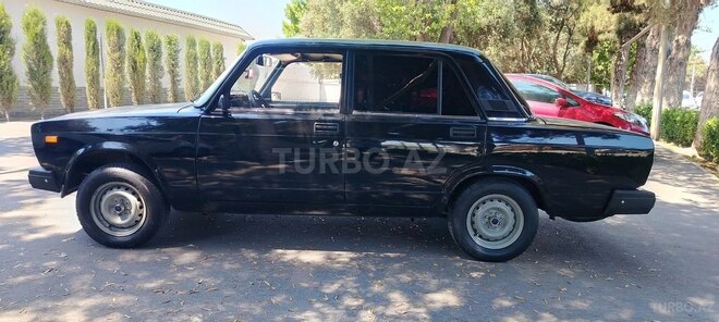 LADA (VAZ) 2107-4