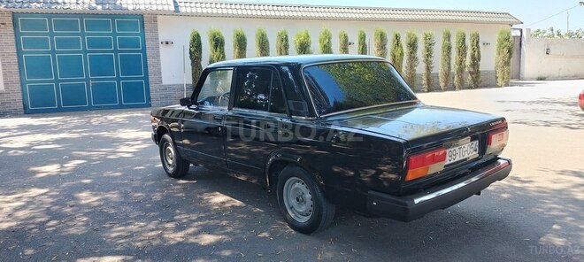 LADA (VAZ) 2107-5