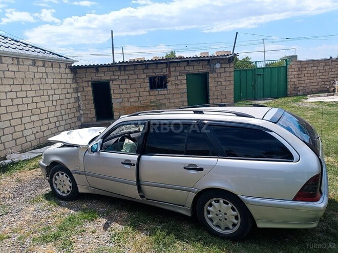 Mercedes C 220-4