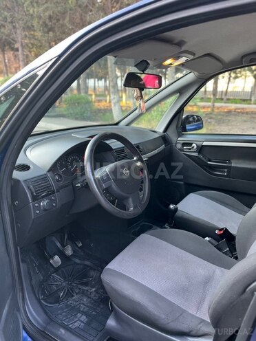 Opel Meriva-12