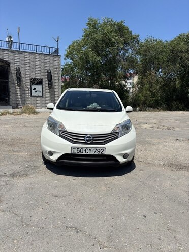 Nissan Note-1