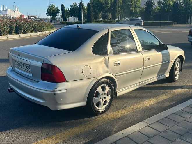 Opel Vectra-5