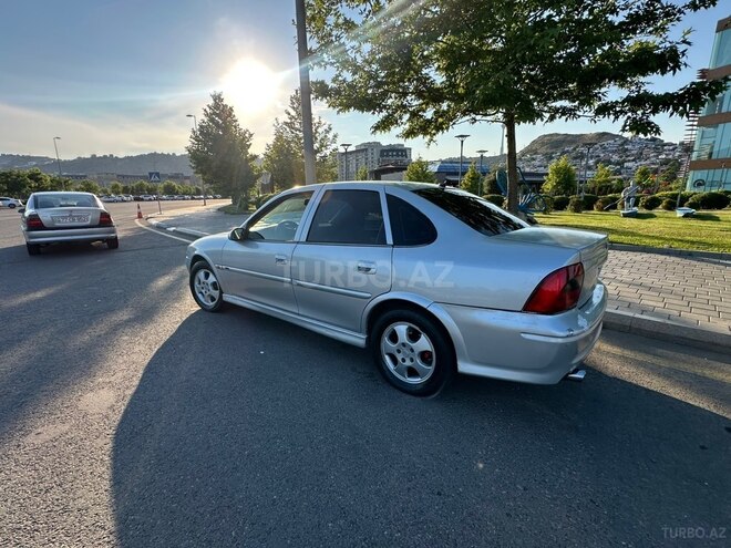 Opel Vectra-8