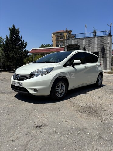 Nissan Note-4