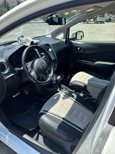 Nissan Note-6
