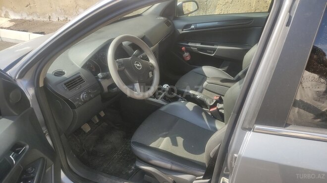 Opel Astra-4