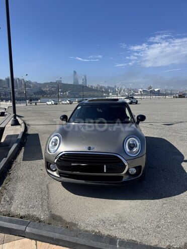 Mini Clubman-1