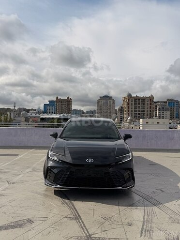 Toyota Camry-3