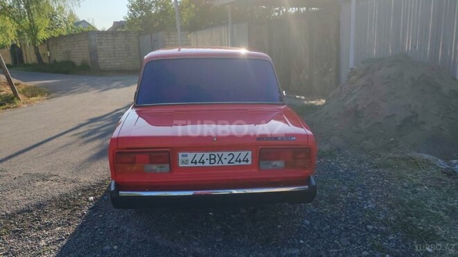 LADA (VAZ) 2107-2