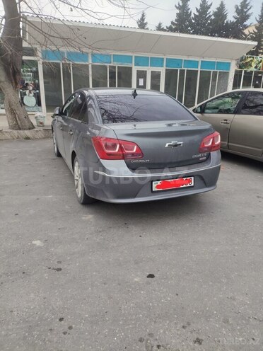 Chevrolet Cruze-5