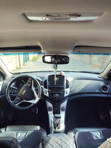 Chevrolet Cruze-7