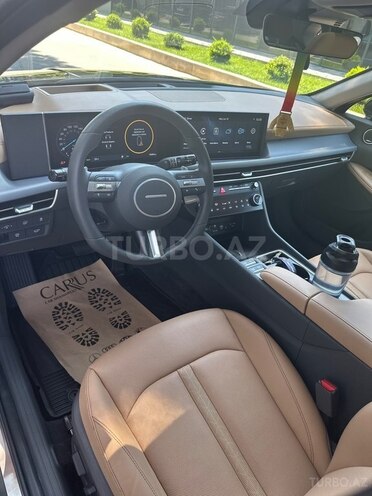 Hyundai Sonata-10