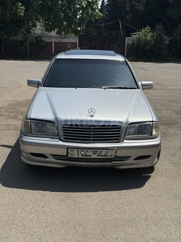 Mercedes C 180-1
