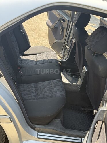 Mercedes C 180-6