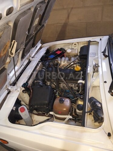 LADA (VAZ) 2104-17