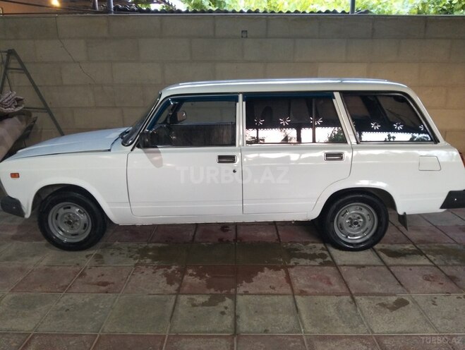 LADA (VAZ) 2104-11