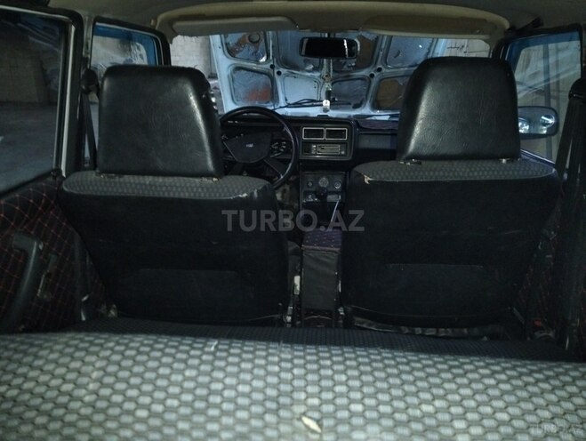 LADA (VAZ) 2104-10