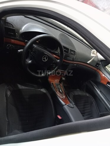 Mercedes E 220-5