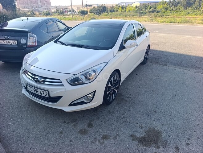 Hyundai i40-2