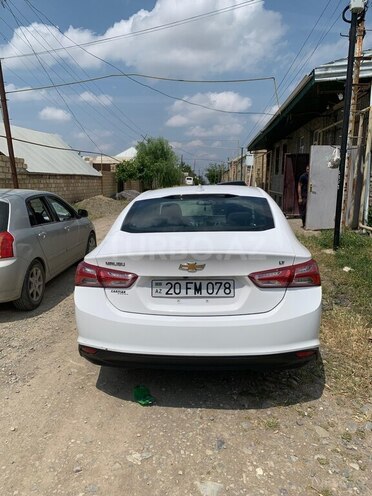 Chevrolet Malibu-2