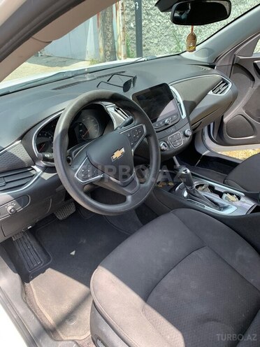 Chevrolet Malibu-6