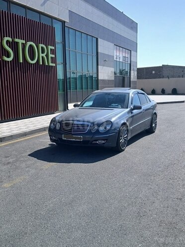 Mercedes E 320-2