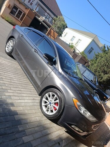 Ford Fusion (North America)-6