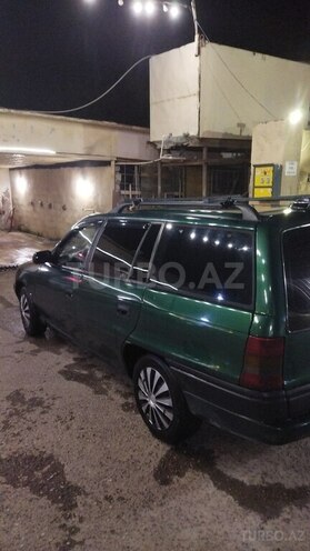 Opel Astra-2