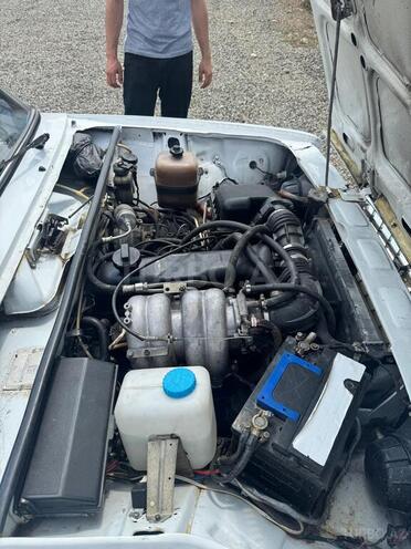 LADA (VAZ) 2107-2